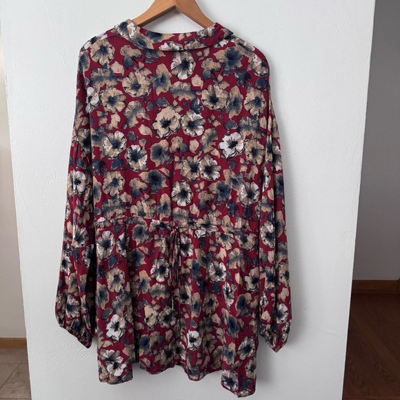 Umgee floral layered shirt dress red with floral pattern Size Large - Picture 6 of 8